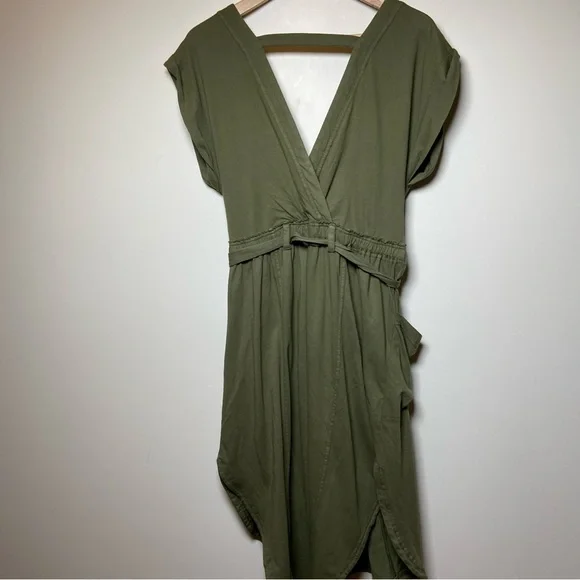 Daily Practice by Anthropologie Short-Sleeve V-Neck Midi Dress - Picture 8 of 9